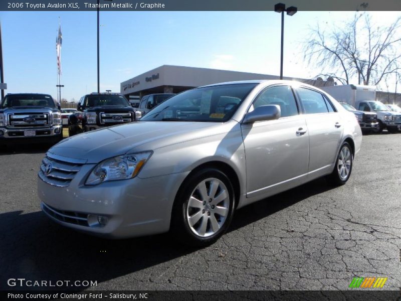 Titanium Metallic / Graphite 2006 Toyota Avalon XLS