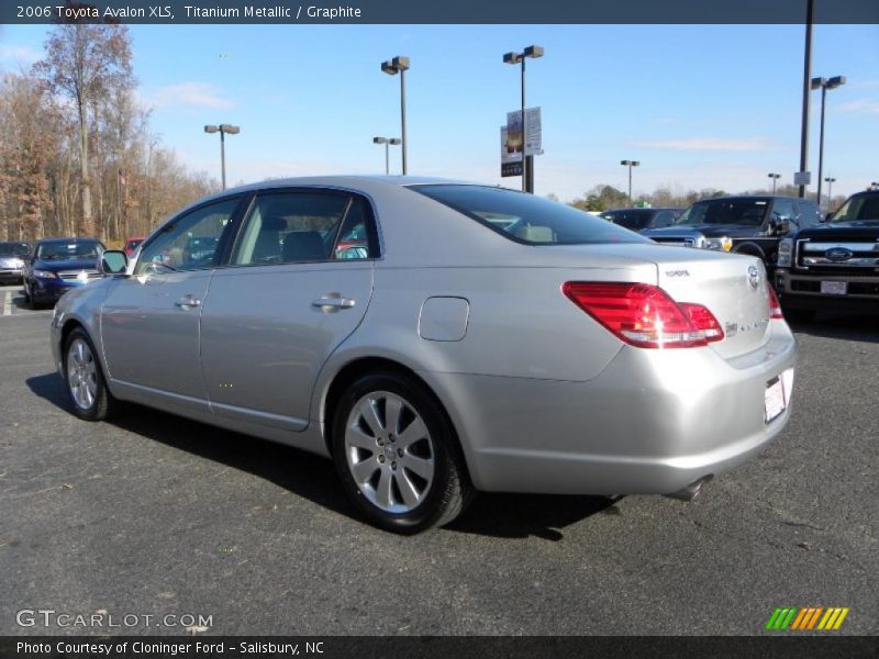 Titanium Metallic / Graphite 2006 Toyota Avalon XLS
