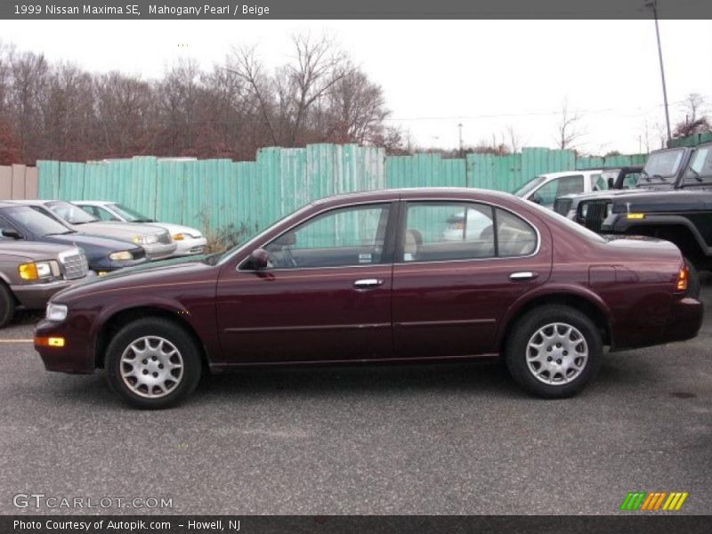 Mahogany Pearl / Beige 1999 Nissan Maxima SE