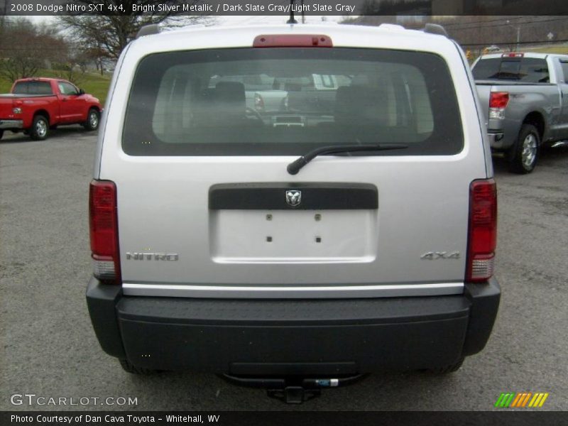 Bright Silver Metallic / Dark Slate Gray/Light Slate Gray 2008 Dodge Nitro SXT 4x4