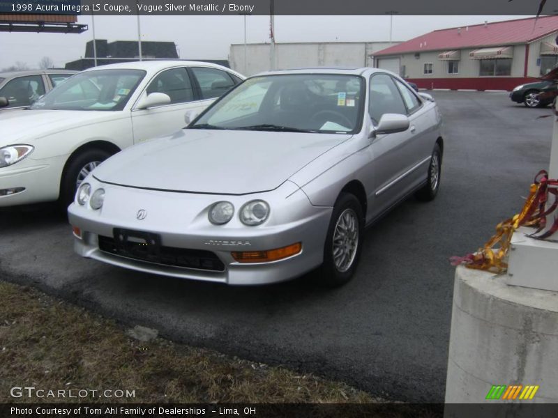 Vogue Silver Metallic / Ebony 1998 Acura Integra LS Coupe