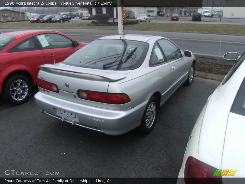 Vogue Silver Metallic / Ebony 1998 Acura Integra LS Coupe