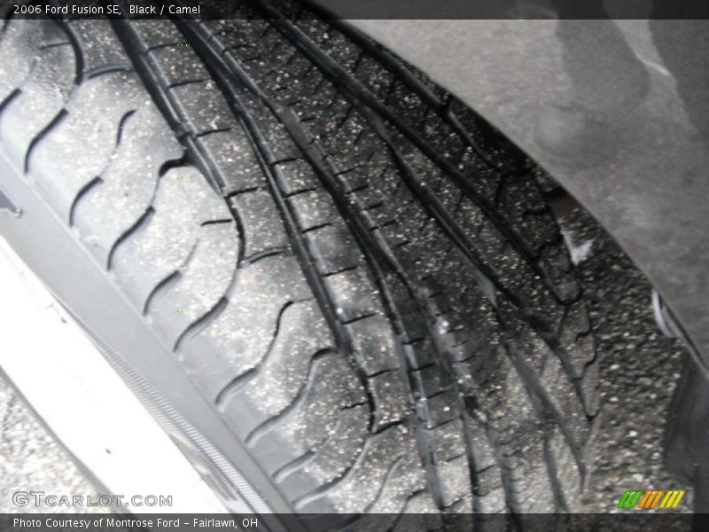 Black / Camel 2006 Ford Fusion SE