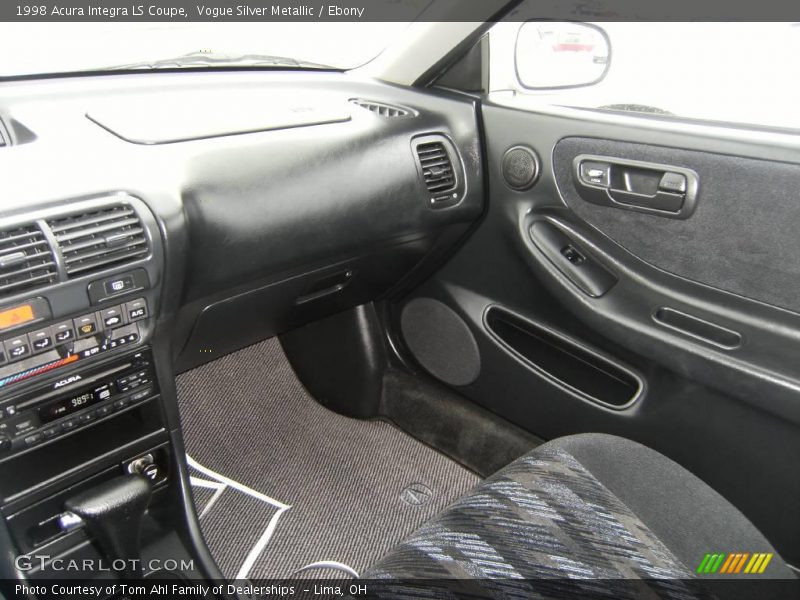 Vogue Silver Metallic / Ebony 1998 Acura Integra LS Coupe