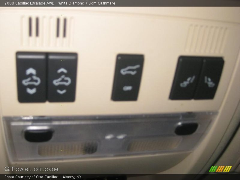 White Diamond / Light Cashmere 2008 Cadillac Escalade AWD