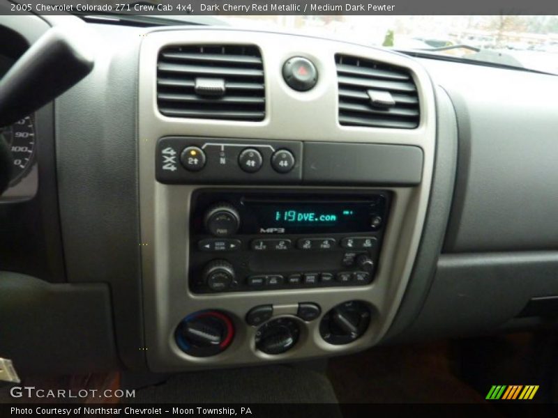 Dark Cherry Red Metallic / Medium Dark Pewter 2005 Chevrolet Colorado Z71 Crew Cab 4x4