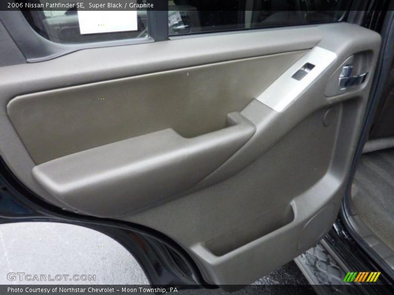 Super Black / Graphite 2006 Nissan Pathfinder SE