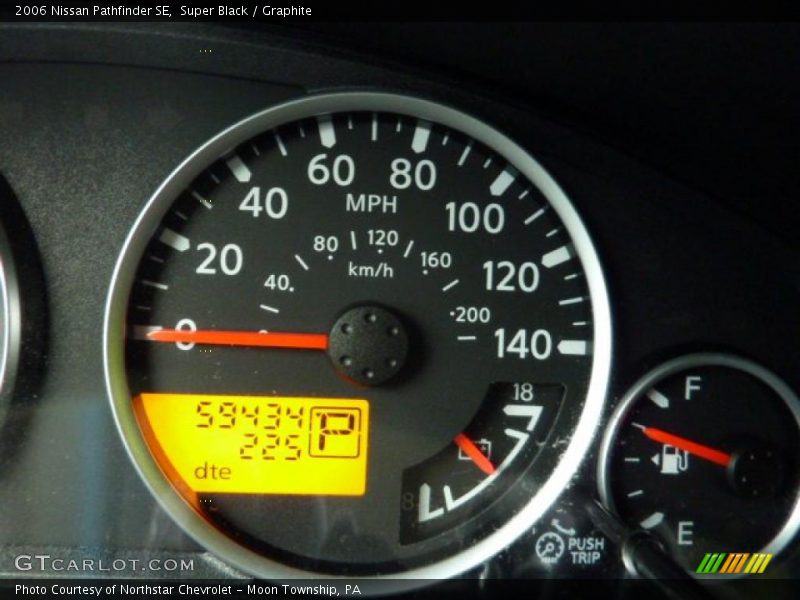 Super Black / Graphite 2006 Nissan Pathfinder SE
