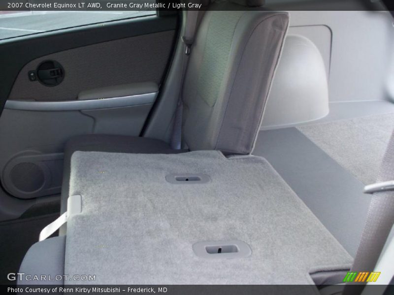 Granite Gray Metallic / Light Gray 2007 Chevrolet Equinox LT AWD