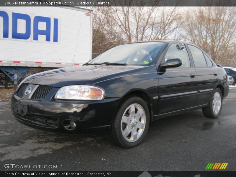 Blackout / Charcoal 2006 Nissan Sentra 1.8 S Special Edition