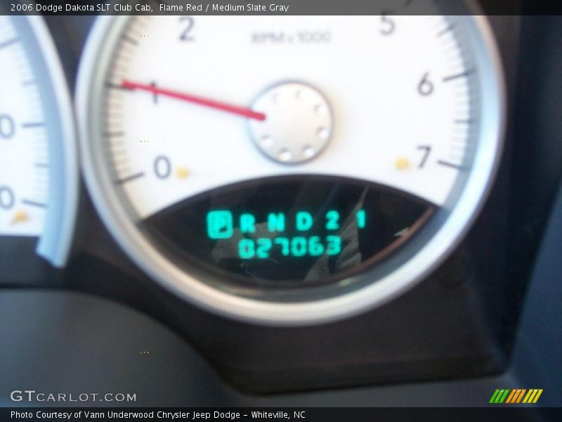 Flame Red / Medium Slate Gray 2006 Dodge Dakota SLT Club Cab