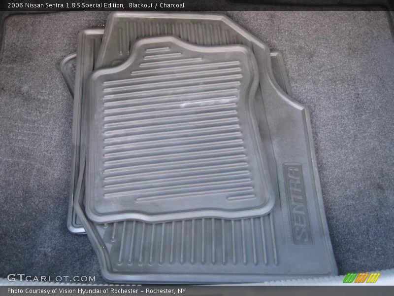Blackout / Charcoal 2006 Nissan Sentra 1.8 S Special Edition