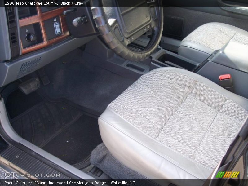  1996 Cherokee Country Gray Interior