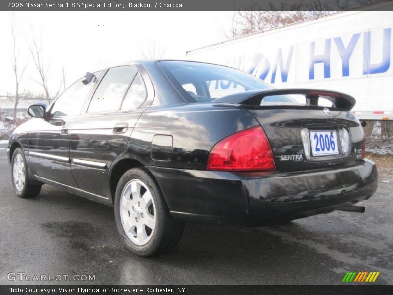 Blackout / Charcoal 2006 Nissan Sentra 1.8 S Special Edition