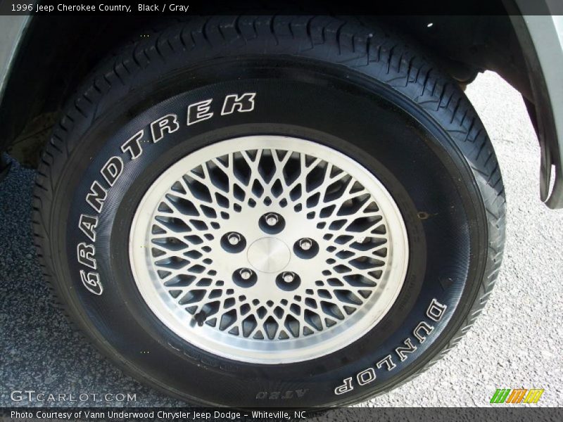  1996 Cherokee Country Wheel