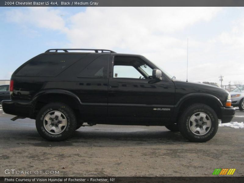 Black / Medium Gray 2004 Chevrolet Blazer LS 4x4