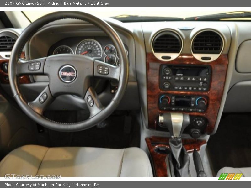 Midnight Blue Metallic / Light Gray 2007 GMC Envoy SLT