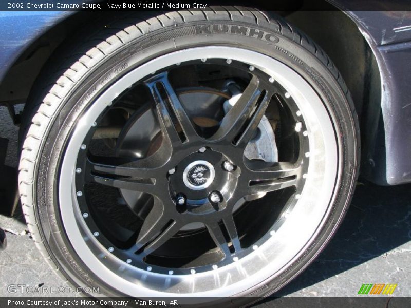 Custom Wheels of 2002 Camaro Coupe