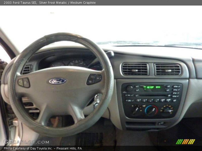 Silver Frost Metallic / Medium Graphite 2003 Ford Taurus SES