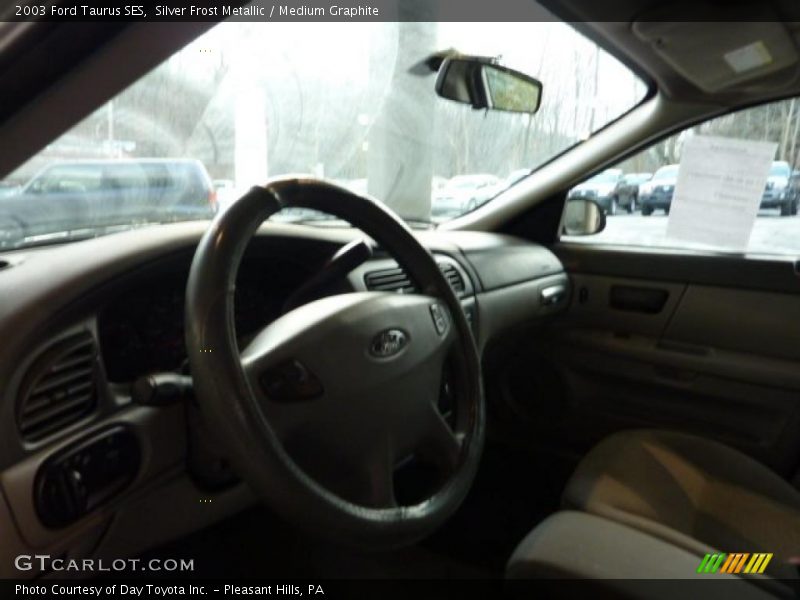 Silver Frost Metallic / Medium Graphite 2003 Ford Taurus SES