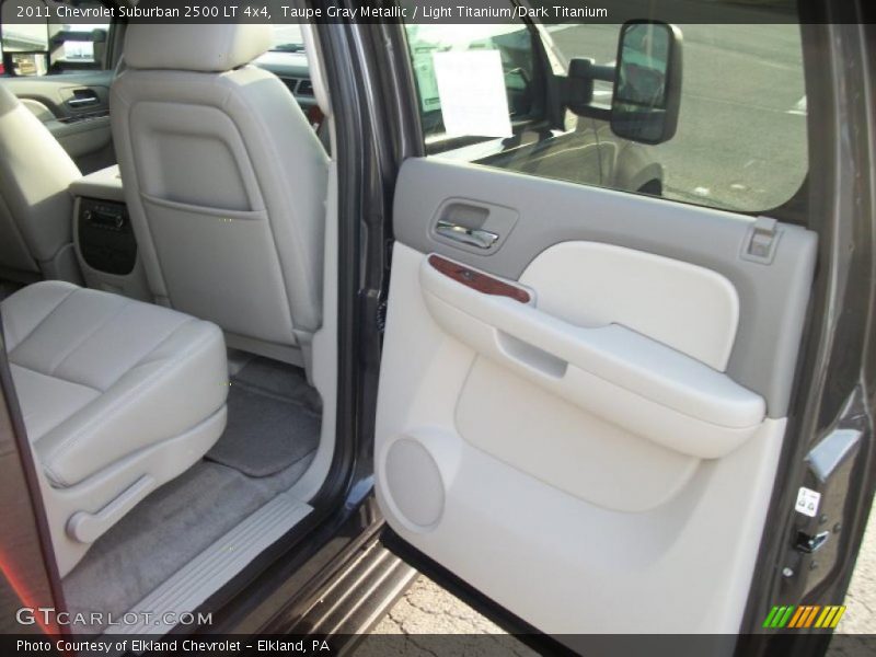 Taupe Gray Metallic / Light Titanium/Dark Titanium 2011 Chevrolet Suburban 2500 LT 4x4