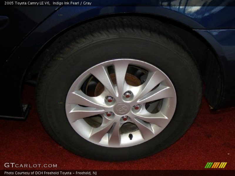 Indigo Ink Pearl / Gray 2005 Toyota Camry LE V6