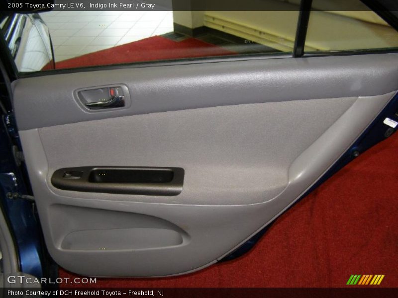 Indigo Ink Pearl / Gray 2005 Toyota Camry LE V6