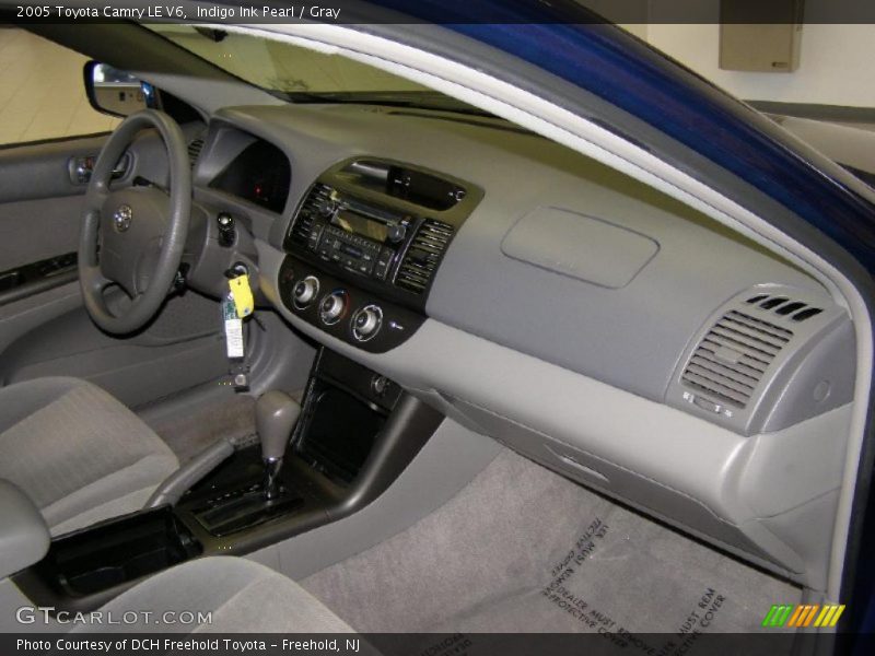 Indigo Ink Pearl / Gray 2005 Toyota Camry LE V6