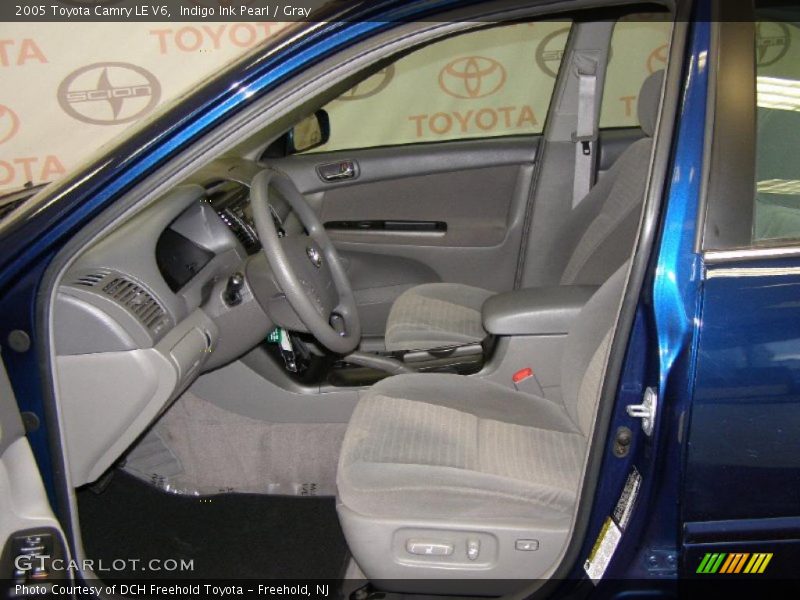 Indigo Ink Pearl / Gray 2005 Toyota Camry LE V6