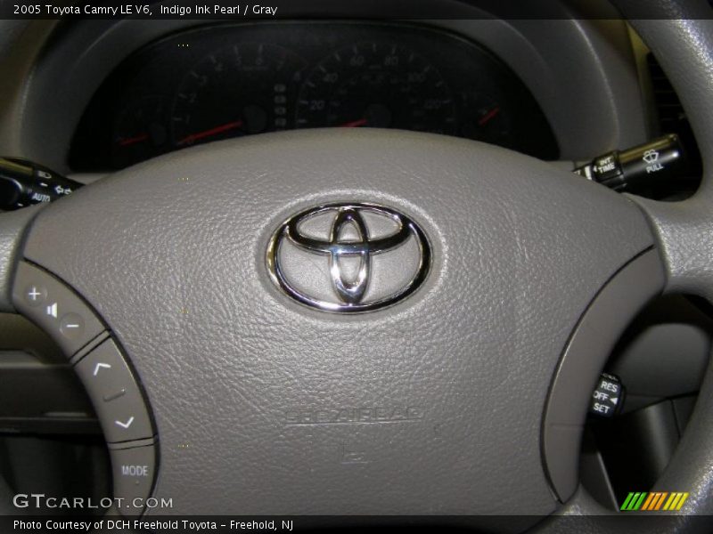Indigo Ink Pearl / Gray 2005 Toyota Camry LE V6