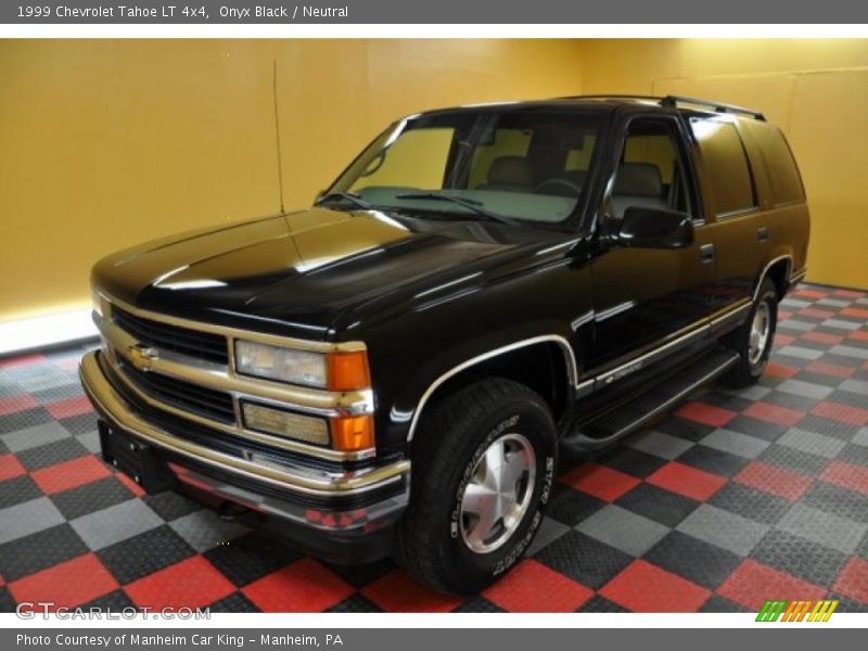 Onyx Black / Neutral 1999 Chevrolet Tahoe LT 4x4