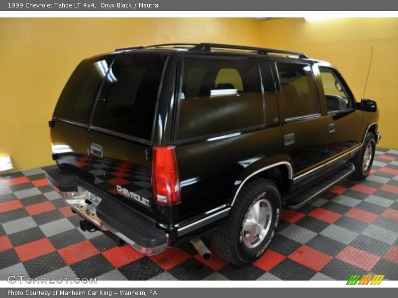 Onyx Black / Neutral 1999 Chevrolet Tahoe LT 4x4