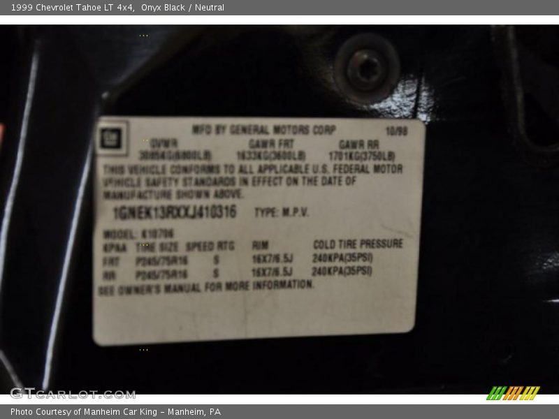 Onyx Black / Neutral 1999 Chevrolet Tahoe LT 4x4