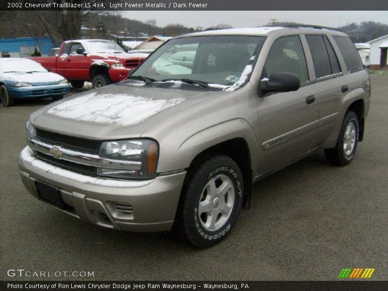 Light Pewter Metallic / Dark Pewter 2002 Chevrolet TrailBlazer LS 4x4
