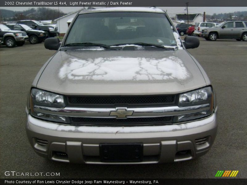 Light Pewter Metallic / Dark Pewter 2002 Chevrolet TrailBlazer LS 4x4
