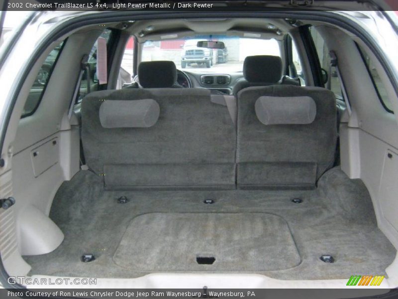 Light Pewter Metallic / Dark Pewter 2002 Chevrolet TrailBlazer LS 4x4