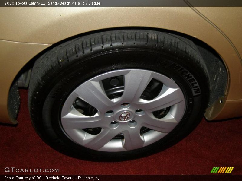 Sandy Beach Metallic / Bisque 2010 Toyota Camry LE
