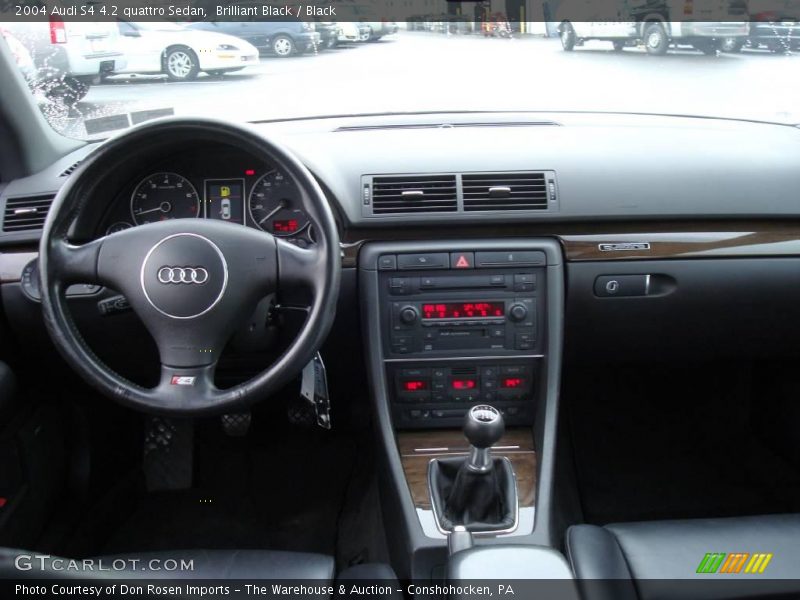 Brilliant Black / Black 2004 Audi S4 4.2 quattro Sedan