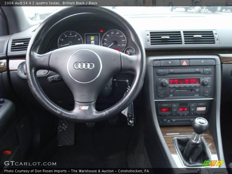 Brilliant Black / Black 2004 Audi S4 4.2 quattro Sedan