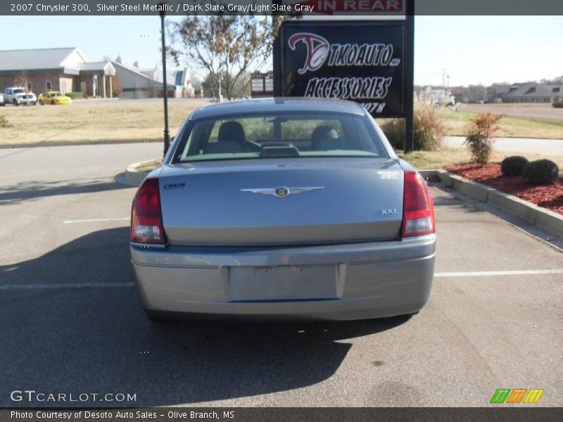 Silver Steel Metallic / Dark Slate Gray/Light Slate Gray 2007 Chrysler 300