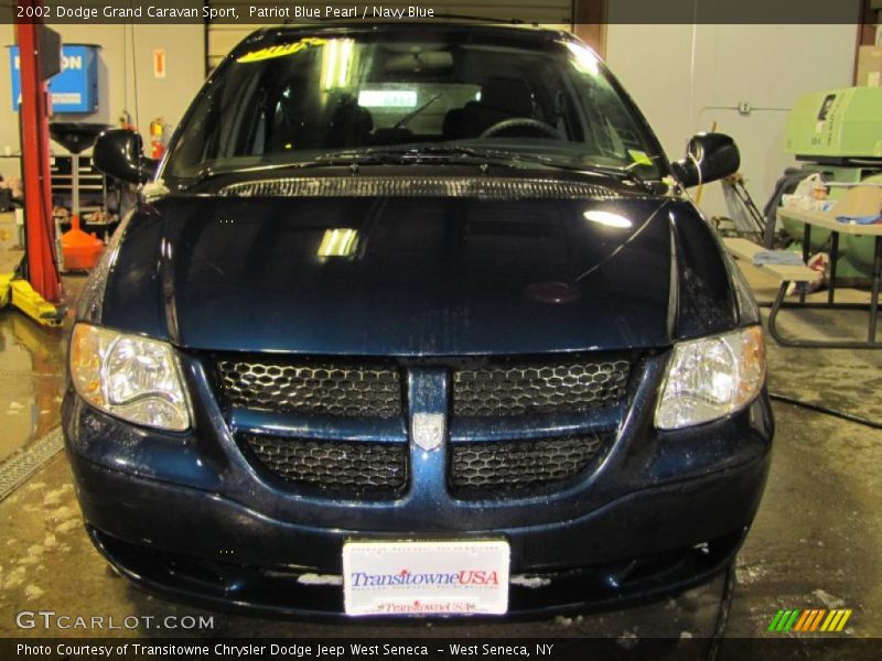 Patriot Blue Pearl / Navy Blue 2002 Dodge Grand Caravan Sport