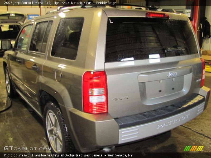 Light Khaki Metallic / Pastel Pebble Beige 2007 Jeep Patriot Limited 4x4