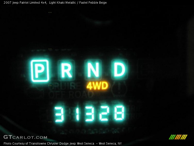 Light Khaki Metallic / Pastel Pebble Beige 2007 Jeep Patriot Limited 4x4