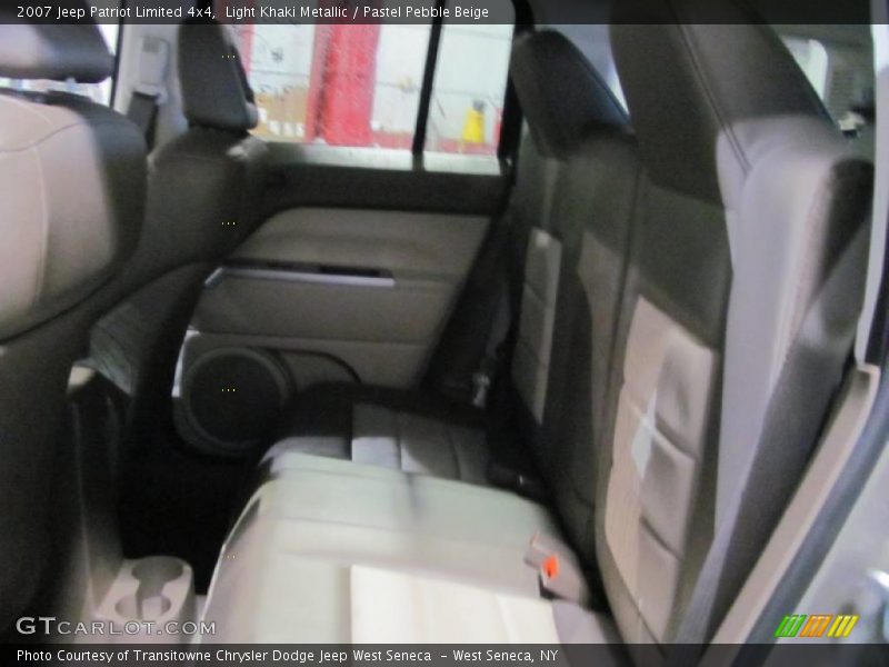 Light Khaki Metallic / Pastel Pebble Beige 2007 Jeep Patriot Limited 4x4