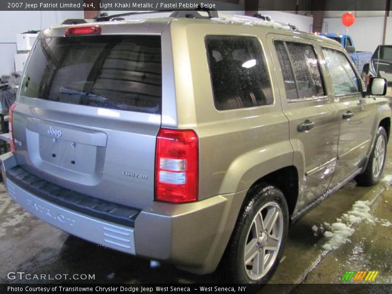 Light Khaki Metallic / Pastel Pebble Beige 2007 Jeep Patriot Limited 4x4