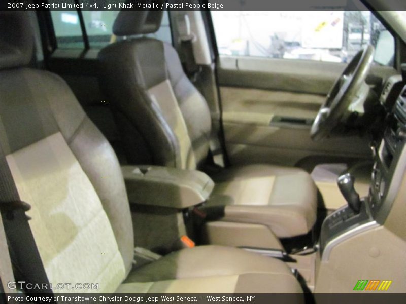 Light Khaki Metallic / Pastel Pebble Beige 2007 Jeep Patriot Limited 4x4
