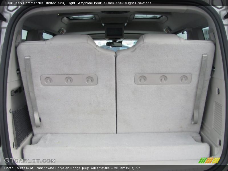 Light Graystone Pearl / Dark Khaki/Light Graystone 2008 Jeep Commander Limited 4x4