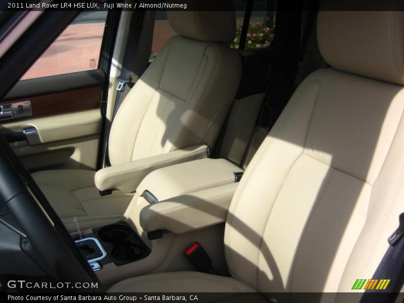 Fuji White / Almond/Nutmeg 2011 Land Rover LR4 HSE LUX