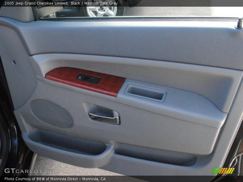 Black / Medium Slate Gray 2005 Jeep Grand Cherokee Limited