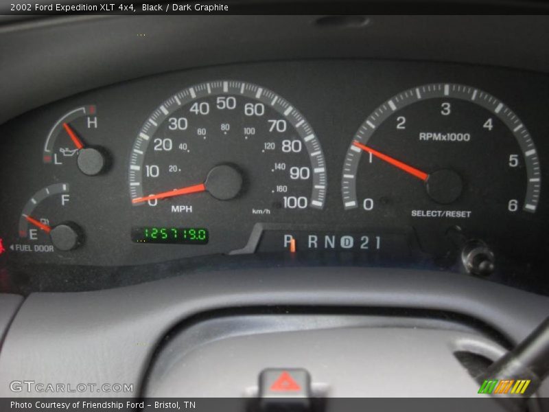  2002 Expedition XLT 4x4 XLT 4x4 Gauges